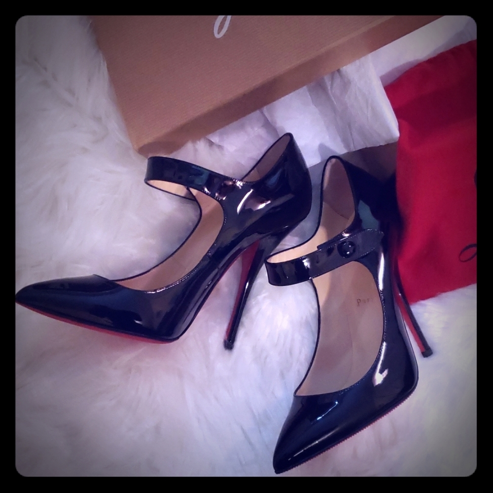 Christian Louboutin Mary Jane Pump - Black Patent Leather